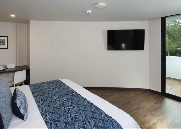 Circulo Condesa Hotel 4*